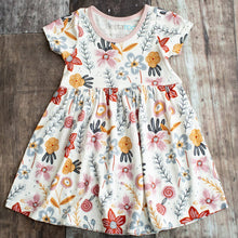 Load image into Gallery viewer, Dusty Floral Dress